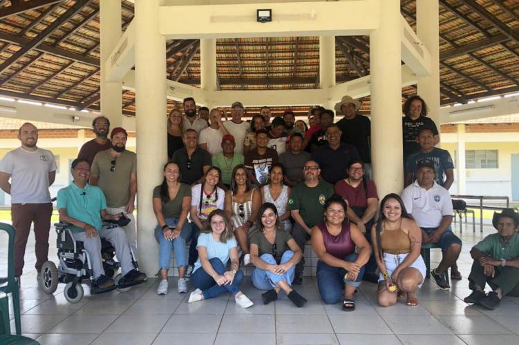 Projeto da Nova Ferroeste é apresentado a indígenas de Nova Laranjeiras